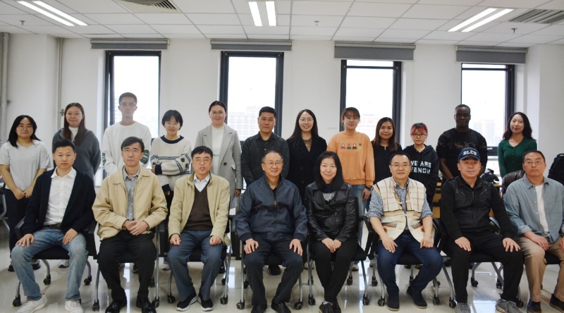 中国语文现代化学会前会长靳光瑾主任到访体育竞猜平台
语言科学联合实验室